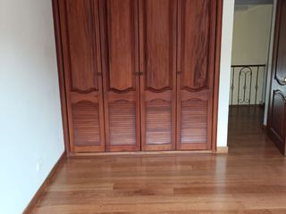 Foto 9 de CASA EN VENTA EN LA ALHAMBRA
