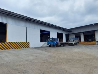 Foto 1 de Alquiler 170m2 y 70m2 bodega Vía a Daule, Km 10,mas Patio  de Maniobra
