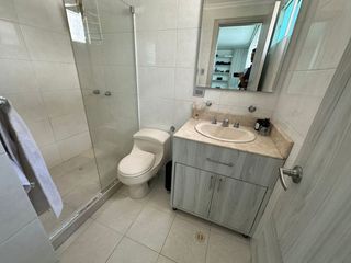 Foto 14 de Casa de conjunto en venta! 4 habitaciones con baño y estudio con medio baño. Conjunto con piscina.