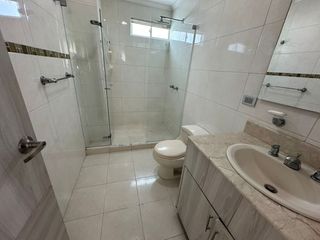 Foto 16 de Casa de conjunto en venta! 4 habitaciones con baño y estudio con medio baño. Conjunto con piscina.