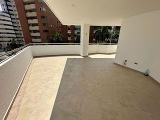Foto 22 de Casa de conjunto en venta! 4 habitaciones con baño y estudio con medio baño. Conjunto con piscina.