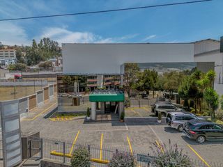 edificio entero en renta para empresa.