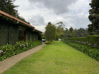 Vendo Hermosa Casa Una Sola Planta Sector Los Cerros Golf Club