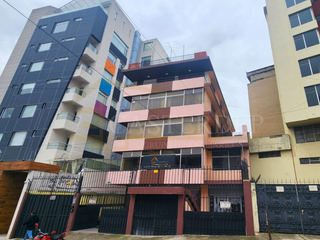 Venta de edificio Sector Rumipamba, La Carolina, Norte de Quito
