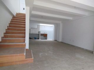 Venta De Casa De 2 Pisos En Condominio El Marques- Huanchaco (GAPONTE)