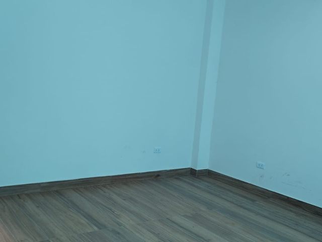 Alquilo Local Comercial En 7 De Enero