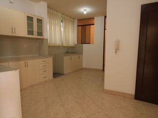 Foto 5 de DEPARTAMENTO EN VENTA –PRIMER PISO-  URB.EL CHIPE -PIURA