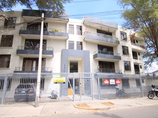 DEPARTAMENTO EN VENTA –PRIMER PISO-  URB.EL CHIPE -PIURA