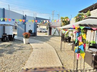 Foto 2 de VENTA: AMPLIO LOCAL COMERCIAL Y CASA – CARR. A PIMENTEL