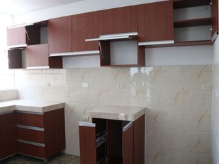 Foto 12 de AMPLIO DEPARTAMENTO EN VENTA EN PLENO CENTRO DE PIURA MAS AZOTEA