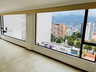 Venta Departamento Remodelado 179 m² en Quito Av Eloy Alfaro