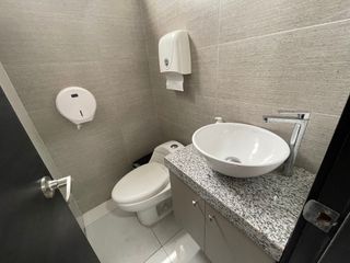 Foto 23 de En venta edificio comercial en Urdenor 1