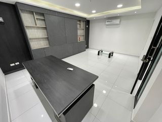 Foto 19 de En venta edificio comercial en Urdenor 1