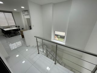 Foto 15 de En venta edificio comercial en Urdenor 1