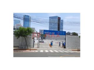Local Comercial - (Cm) - Centro Financiero San Isidro