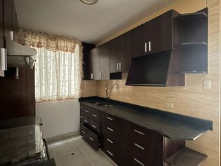 Foto 11 de LINDO DEPARTAMENTO EN VENTA – URB. MIRAFLORES - CASTILLA - PIURA
