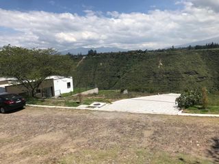 Foto 7 de Venta Terreno Tumbaco Dentro de Urbanización Privada Sector de Hilacryl