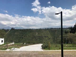 Foto 10 de Venta Terreno Tumbaco Dentro de Urbanización Privada Sector de Hilacryl