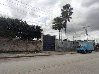 Foto 2 de Venta de terreno e Instalaciones Industriales en Guayaquil