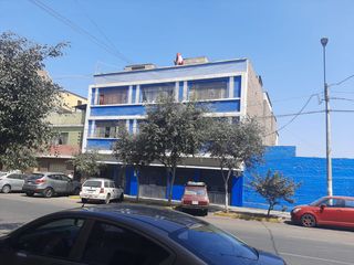 Foto 1 de Vendo Inmueble Urbano a precio de remate en Av Prolongación La Mar - La Victoria a pocas cuadras del Emporio Comercial de Gamarra
