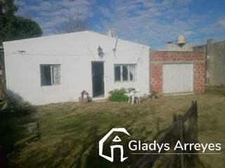 Foto 1 de Casa De 4 Amb. (pipinas, Partido De Punta Indio).