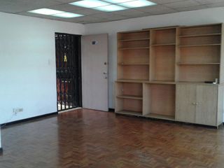 Foto 1 de Renta oficina en Av.. 10 de Agosto, centro Norte, Quito Ecuador
