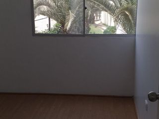 Foto 7 de VENTA DE LINDO DPTO FLAT 64 M² 2DO. PISO EN CONDOMINIO LOS PARQUES DE CARABAYLLO