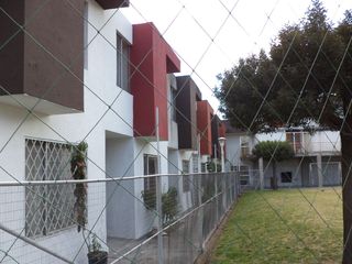 Foto 2 de Casa Conjunto Cerrado