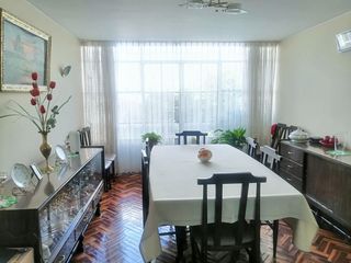 Foto 5 de CASA EN VENTA - A POCAS CUADRAS DEL OVALO QUIÑONES