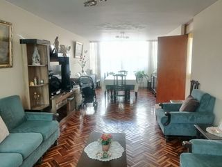 Foto 10 de CASA EN VENTA - A POCAS CUADRAS DEL OVALO QUIÑONES