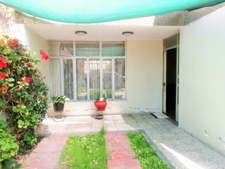 Foto 16 de CASA EN VENTA - A POCAS CUADRAS DEL OVALO QUIÑONES