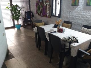 SE VENDE CASA EN BELALCAZAR CALI - 2 PISOS INDEPENDIENTES
