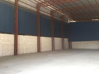 Foto 4 de galpón industrial de alquiler en manta montecristi