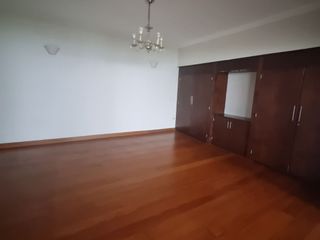 Vendo Casa Av. Nicolás de Rivera, San Isidro