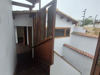 Vendo Casa Av. Nicolás de Rivera, San Isidro