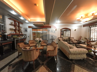 Foto 5 de VENTA CASA CDLA LA FUENTE JUNTO U . CATOLICA