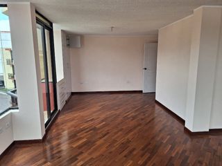 Foto 3 de VENTA- AMPLIA CASA DE VENTA EN EL MEJOR SECTOR DE LATACUNGA RIVER PARK /24URB07