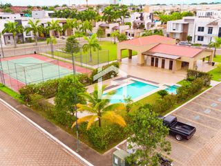 Foto 1 de Terreno Residencial Exclusivo en Venta en Urbanización Palermo en Machala