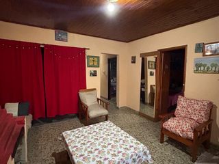 Foto 2 de Casa En 2 Lotes En Calle 43 E/ 26 Y 30 De Verónica, Partido De Punta Indio.