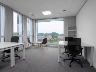 Oficinas privadas para 4 personas en Bogota, Blue Garden