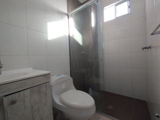 Foto 15 de Apartamento en arriendo en Los Alpes.