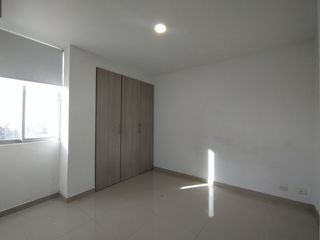 Foto 6 de Apartamento en arriendo en Los Alpes.