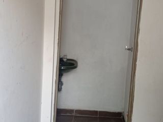 Foto 12 de EN VENTACASA COMERCIAL AVENIDA CARRERA 18 CALIXTO CERCA A LA ROSTICERIA Y APRENDER