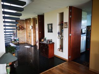 Foto 14 de Venta Amplia Casa con 4 Habitaciones y Cuarto de Servicio: Hermosa Vista