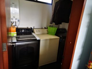 Foto 13 de Venta Amplia Casa con 4 Habitaciones y Cuarto de Servicio: Hermosa Vista