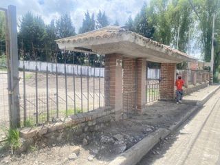 Foto 8 de Excelente terreno comercial en alquiler 2.497m2T en la Panamericana Norte, frente al Cuartel Dávalos.