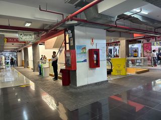 Foto 10 de Venta de Locales Comerciales en Cercado de Lima