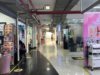 Foto 7 de Venta de Locales Comerciales en Cercado de Lima