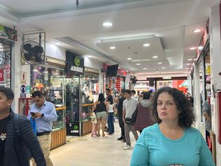 Foto 5 de Venta de Locales Comerciales en Cercado de Lima