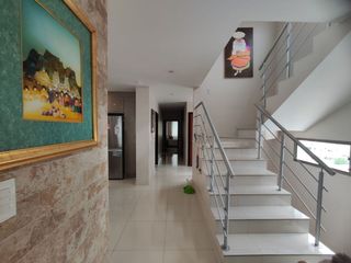 Foto 11 de casa en urbanización de venta en manta zona sur